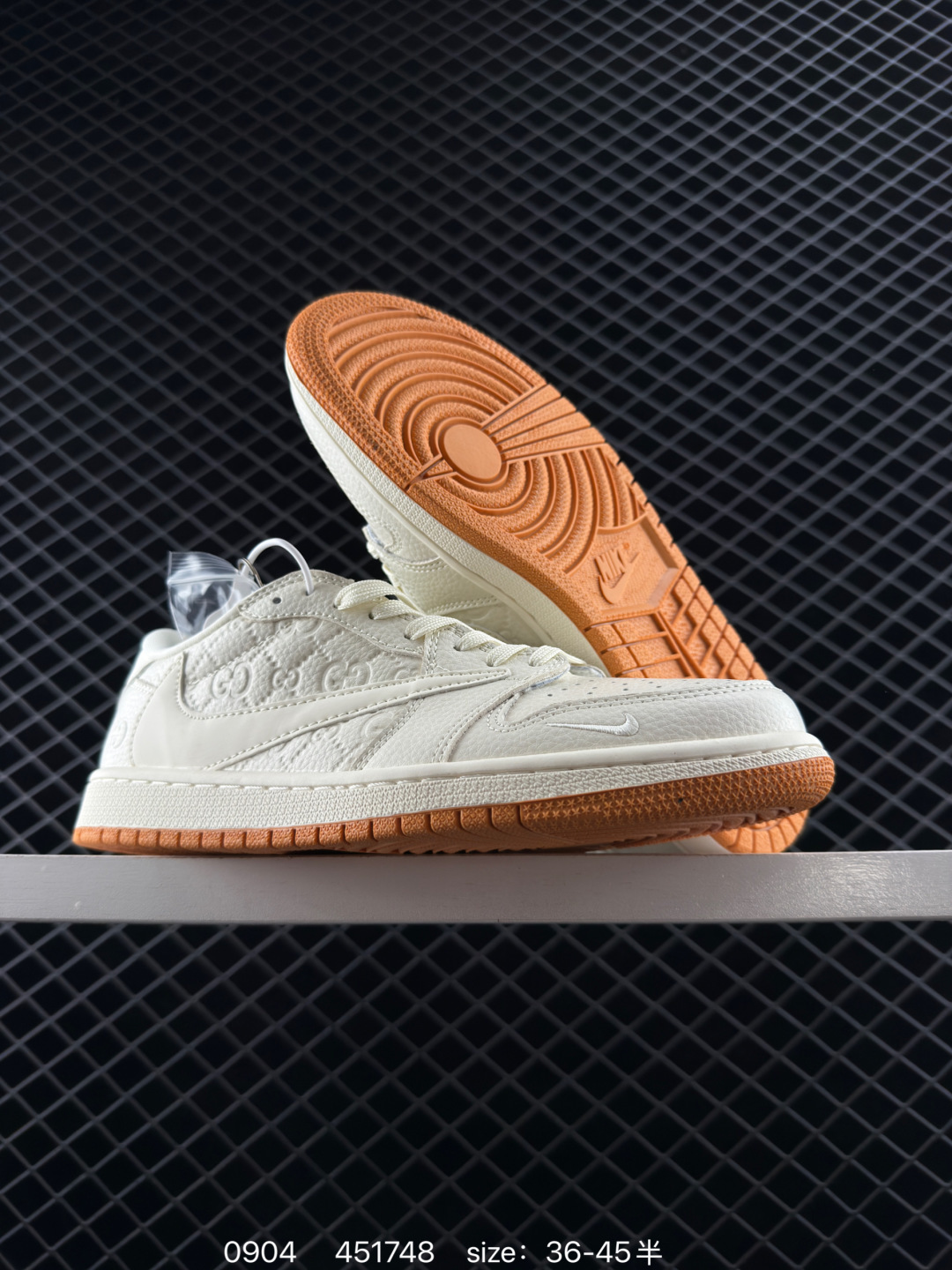 Travis Scott x Air Jordan 1 ” Reverse Mocha “